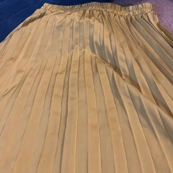 Sadie and love pleated skirt M - Picture 6 of 8